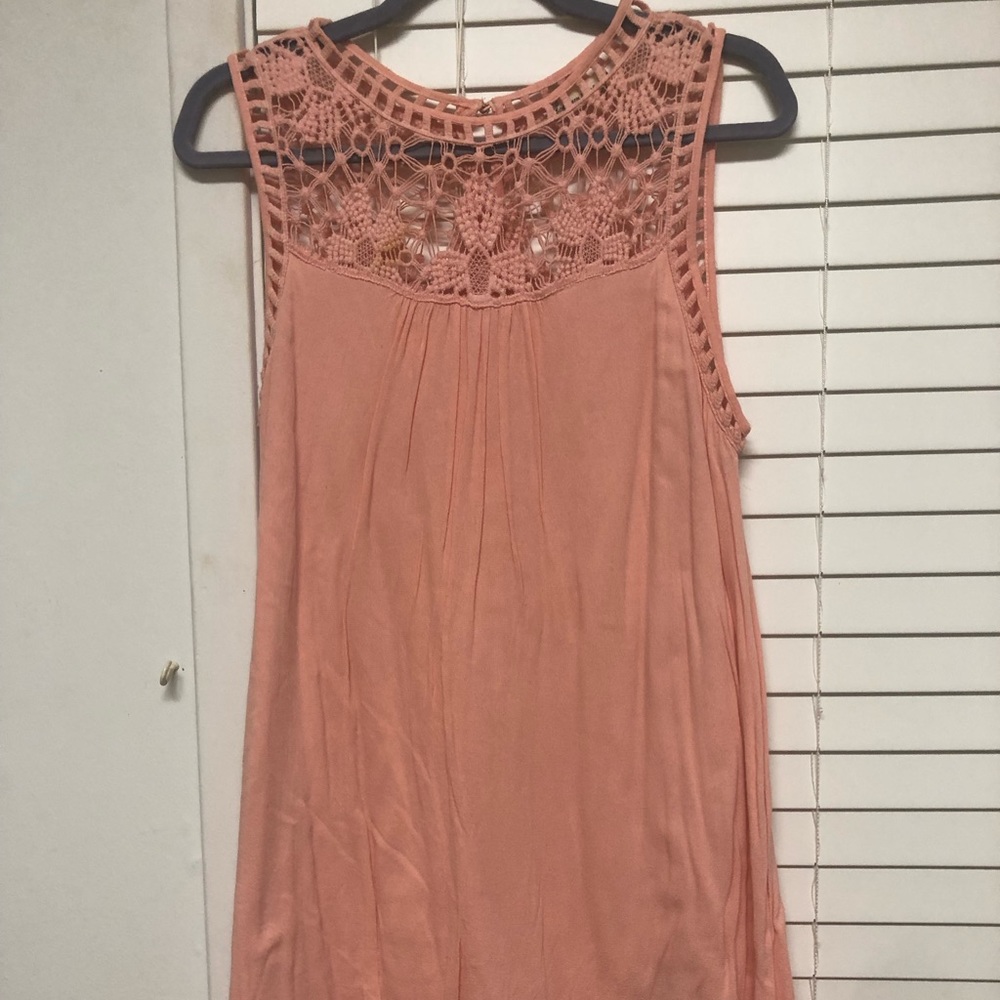 Light pink Southern Stitch dress size medium
